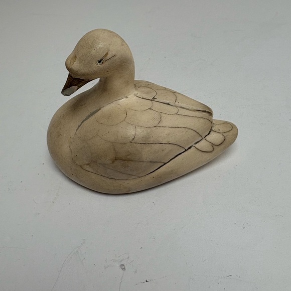 Vintage Hand Carved Wood Swan Figurine (Signed) - Picture 2 of 12